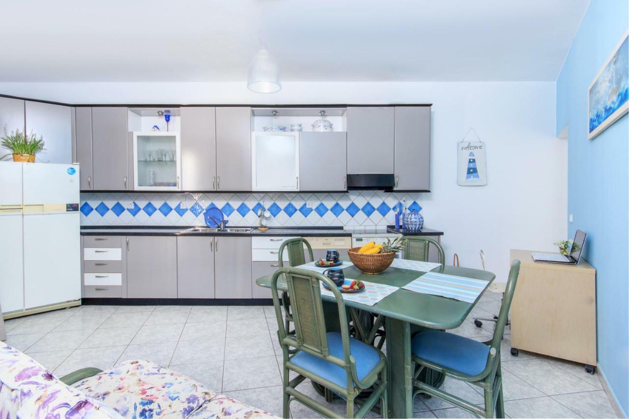 Agora Apartment ลีเมนาส ภายนอก รูปภาพ